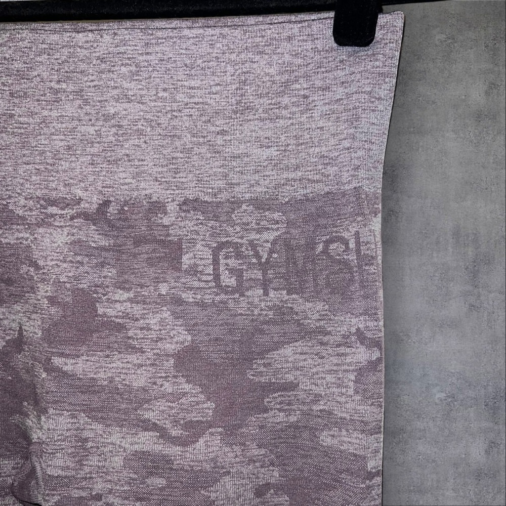 Gymshark Gray Camouflage Leggings‎ - Picture 3 of 5